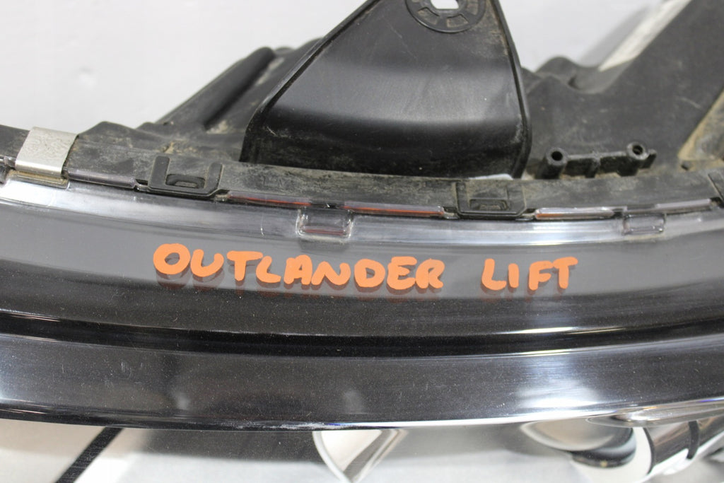 Frontscheinwerfer Mitsubishi Outlander III 8301C8-53 Links Headlight SCH8538687052cd