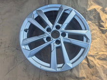 Load image into Gallery viewer, 1x Alufelge 17 Zoll 8Y0601025L Audi A3 Rim Wheel FEL1979007494sf