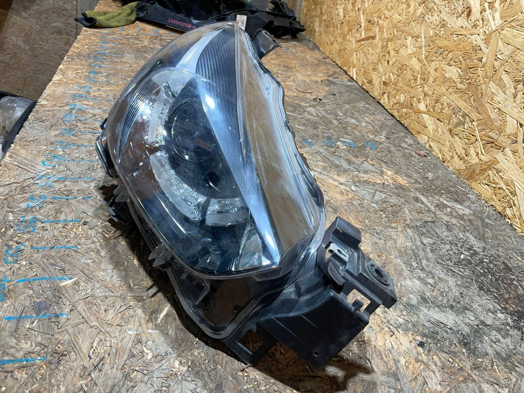 Frontscheinwerfer Mazda 2 Dj D09K-51030 Rechts Scheinwerfer Headlight SCH1541950422kw