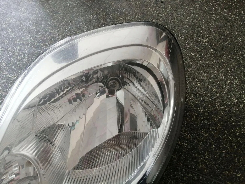 Frontscheinwerfer Opel Vivaro 8200701354 Links Scheinwerfer Headlight SCH8751365018di