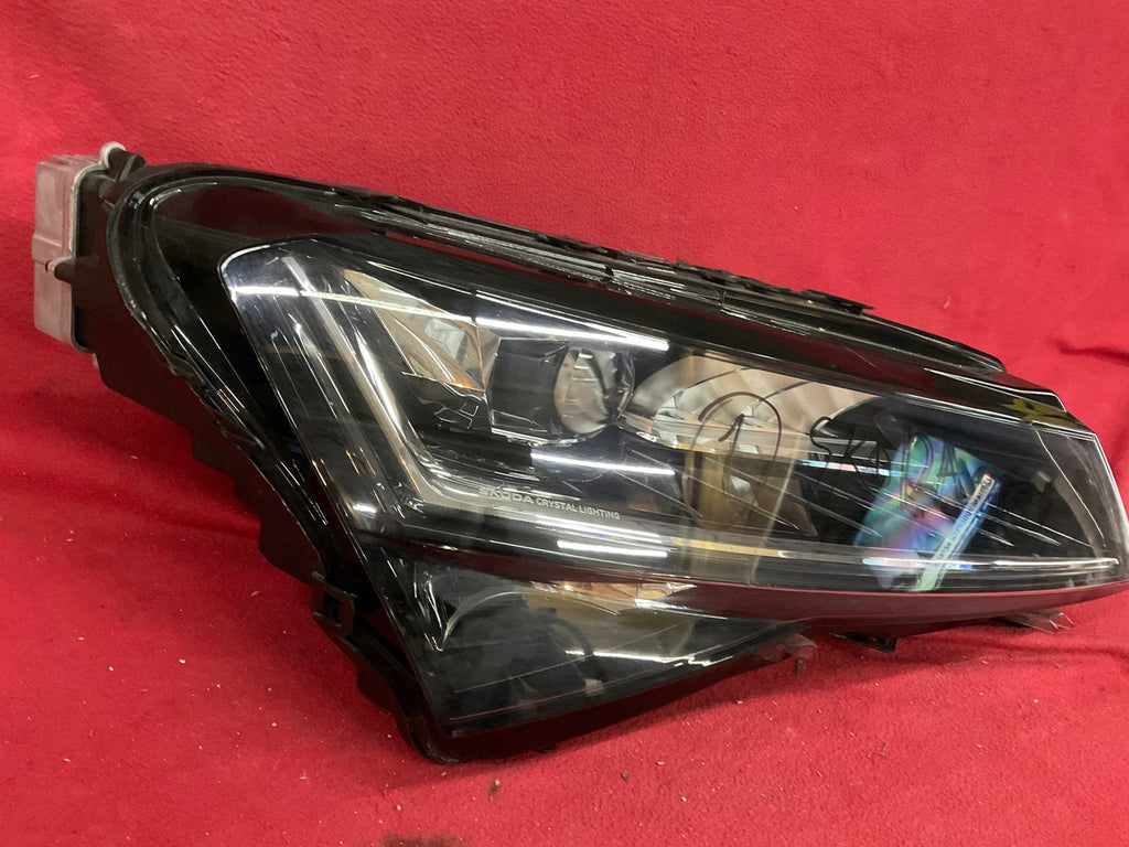 Frontscheinwerfer Skoda Superb III 3V1941016D Full LED Rechts Headlight SCH4571612706jg