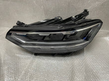 Laden Sie das Bild in den Galerie-Viewer, Frontscheinwerfer VW Passat B8 3G1941035P LED Links Scheinwerfer Headlight