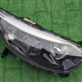 Frontscheinwerfer Renault Captur 260100855R Rechts Scheinwerfer Headlight SCH9715495677sr