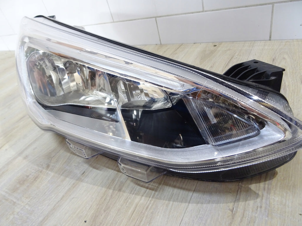 Frontscheinwerfer Ford Focus JX7B-13W029-AE Rechts Scheinwerfer Headlight