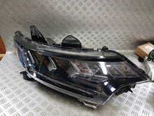 Laden Sie das Bild in den Galerie-Viewer, Frontscheinwerfer Mitsubishi Outlander 8301D3-32 LED Rechts Headlight