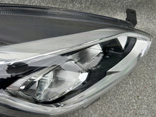 Laden Sie das Bild in den Galerie-Viewer, Frontscheinwerfer Ford I L1BB-13E014-CD Rechts Scheinwerfer Headlight SCH1870646905am