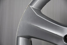Load image into Gallery viewer, 1x Alufelge 19 Zoll 9.0" 5x120 48ET Glanz Silber 6778586 BMW Rim Wheel FEL3393598242qw