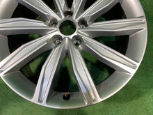 Laden Sie das Bild in den Galerie-Viewer, 1x Alufelge 19 Zoll 8.5" 5x112 40ET 4K0601025G Audi A6 C8 Rim Wheel FEL7827978472db