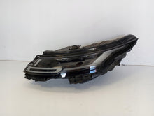 Laden Sie das Bild in den Galerie-Viewer, Frontscheinwerfer Land Rover Range Evoque II K8D2-13W030-EE LED Links Headlight SCH8411648393cb
