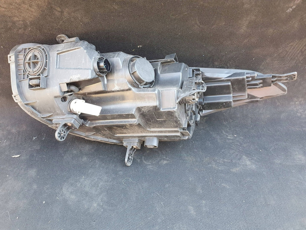 Frontscheinwerfer Hyundai I I40 Rechts Scheinwerfer Headlight SCH1867116619dn