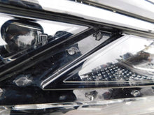 Load image into Gallery viewer, Frontscheinwerfer VW Touareg 761941081A LED Links Scheinwerfer Headlight