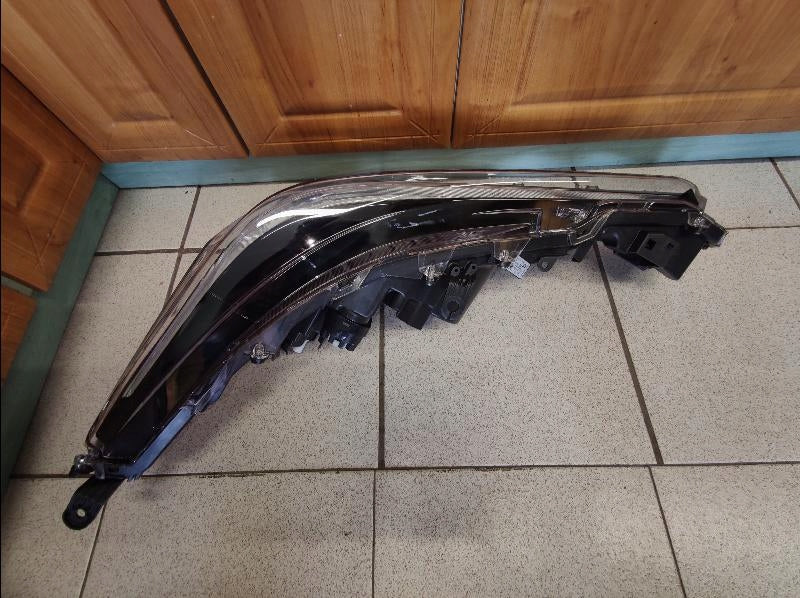 Frontscheinwerfer Toyota Corolla 81150-02X10 Full LED Links Headlight