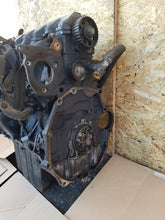 Laden Sie das Bild in den Galerie-Viewer, Motor VW ANJ 2.5 TDI 109PS 80kW 236TKm 2002 Diesel Engine Unkomplett