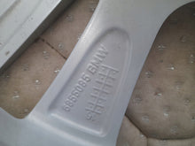 Load image into Gallery viewer, 1x Alufelge 16 Zoll 7.0&quot; 5x112 52ET Glanz Silber 6855085 BMW Rim Wheel