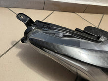 Laden Sie das Bild in den Galerie-Viewer, Frontscheinwerfer Toyota 4 Yaris LED Rechts Scheinwerfer Headlight