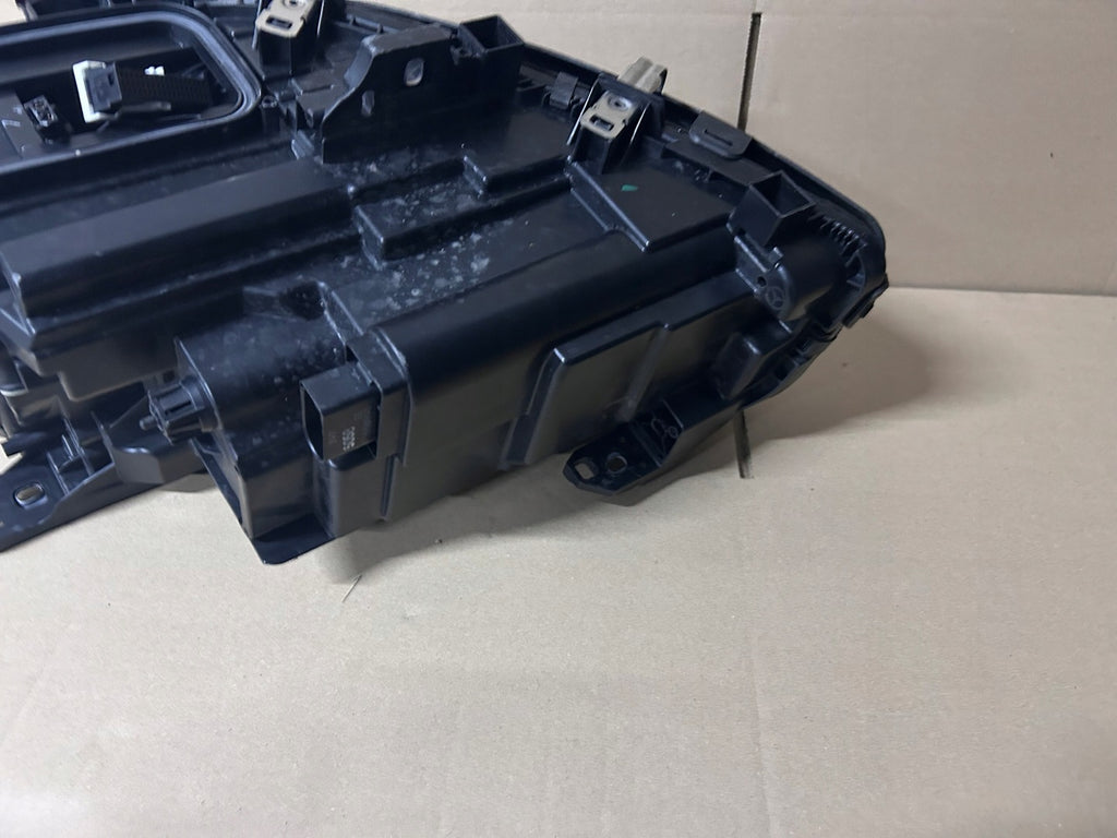 Frontscheinwerfer Mercedes-Benz W246 A2469416201 Full LED Rechts Headlight SCH6801183601vv