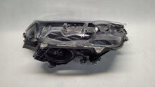 Laden Sie das Bild in den Galerie-Viewer, Frontscheinwerfer Toyota Rav IV LED Rechts Scheinwerfer Headlight