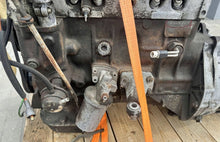 Load image into Gallery viewer, Motor Mercedes-Benz W114 70kW 1972 Benzin Engine Komplett MOT7300933979ff