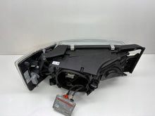 Load image into Gallery viewer, Frontscheinwerfer 2442689 Links Scheinwerfer Headlight SCH8038247472vm