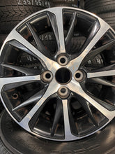 Load image into Gallery viewer, 1x Alufelge 15 Zoll 5.0" 4x100 39ET Glanz Schwarz 426110DJ10 Toyota Aygo FEL5010872398wi