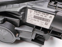 Laden Sie das Bild in den Galerie-Viewer, Frontscheinwerfer Porsche Macan 95B941032DF Rechts Scheinwerfer Headlight SCH5196333275ue