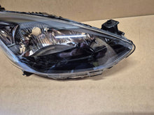 Laden Sie das Bild in den Galerie-Viewer, Frontscheinwerfer Mazda 2 DG8051030 Rechts Scheinwerfer Headlight SCH9838071615bc