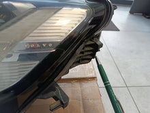 Load image into Gallery viewer, Frontscheinwerfer Volvo S60 II V60 32365339 LED Links Scheinwerfer Headlight SCH7960413060tr