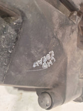 Load image into Gallery viewer, Frontscheinwerfer Fiat Freemont AVN16295 Links Scheinwerfer Headlight SCH9953738479vi