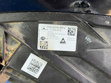 Load image into Gallery viewer, Frontscheinwerfer Mercedes-Benz W177 A1779064803 LED Rechts Headlight SCH2179771221un
