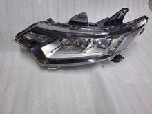 Laden Sie das Bild in den Galerie-Viewer, Frontscheinwerfer Mitsubishi Outlander III ECM921-22A10 ECM921-21C10 Links