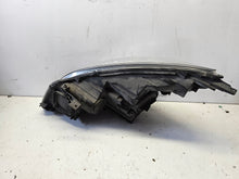 Laden Sie das Bild in den Galerie-Viewer, Frontscheinwerfer Opel Zafira C 39009024 Rechts Scheinwerfer Headlight