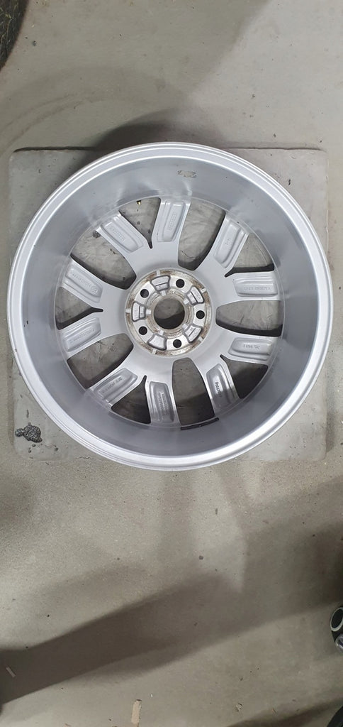1x Alufelge 18 Zoll 7.0" 5x112 43ET Glanz Silber 5NN601025AD VW Golf VII Tiguan FEL3486400882rp