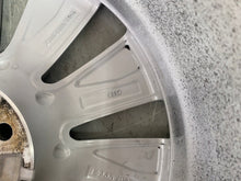 Load image into Gallery viewer, 1x Alufelge 18 Zoll 7.5&quot; 5x112 39ET Glanz Silber 8W0071498 Audi A4 B9 Rim Wheel