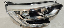 Laden Sie das Bild in den Galerie-Viewer, Frontscheinwerfer Renault Megane IV 260102555R LED Rechts Scheinwerfer Headlight