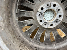 Load image into Gallery viewer, 1x Alufelge 18 Zoll 8.0" 5x120 30ET Glanz Silber 6775777 BMW F01 F02 Rim Wheel FEL9119291698vm