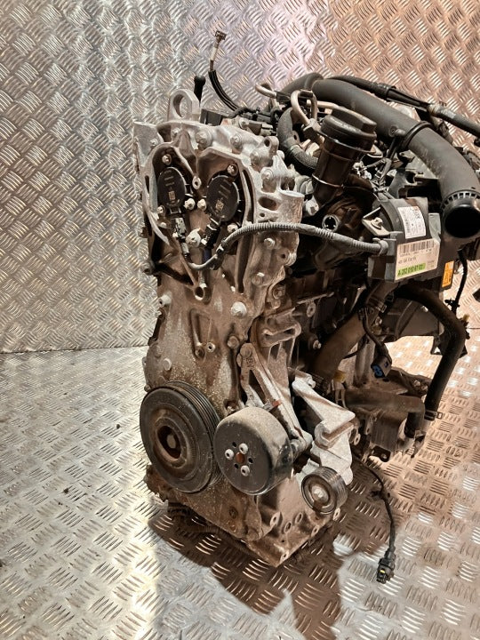 Motor Mercedes-Benz Gla H247 M282914 1.3 CGI 136PS 60TKm 2021 Benzin Komplett MOT2370323101gy