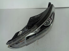 Laden Sie das Bild in den Galerie-Viewer, Frontscheinwerfer Hyundai I30 III 92101-G4020 Halogen Links Headlight