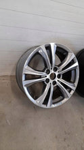 Laden Sie das Bild in den Galerie-Viewer, 1x Alufelge 18 Zoll 7.5" 5x120 51ET Schwarz 6856069 BMW X1 F48 Rim Wheel FEL5161048433ho