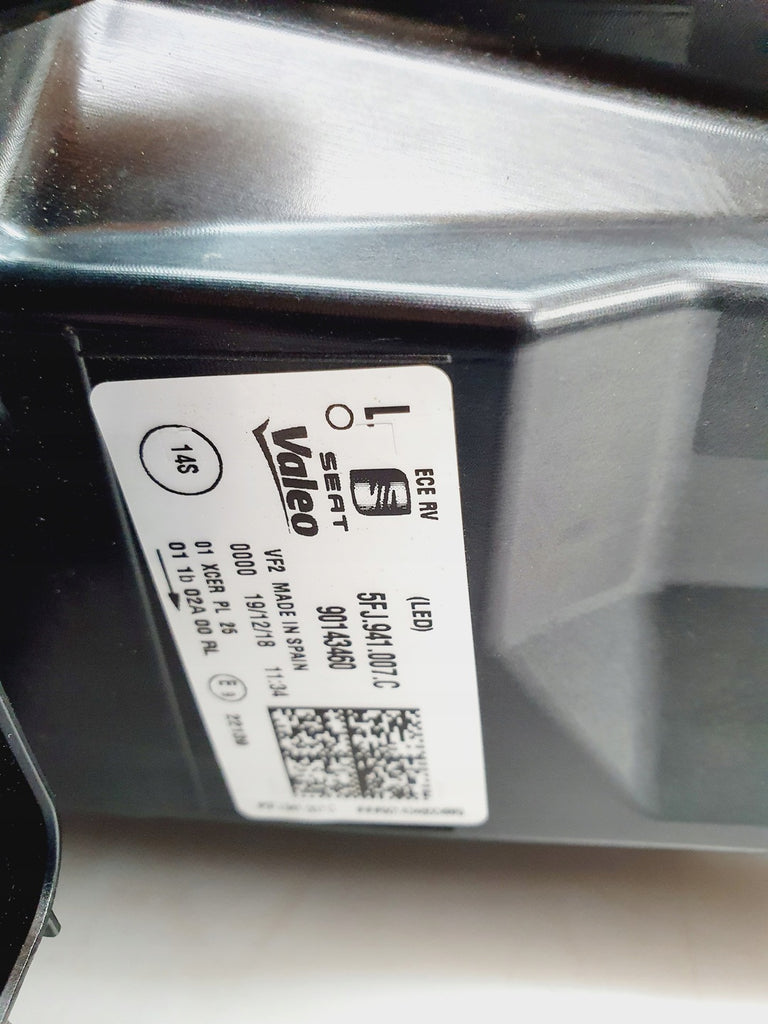 Frontscheinwerfer Seat Tarraco 5FJ941007C Full LED Links Scheinwerfer Headlight