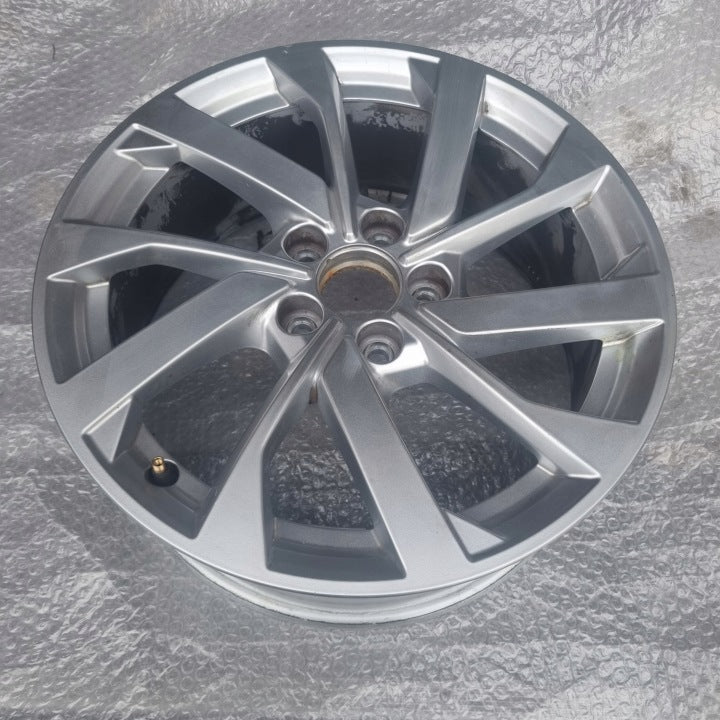1x Alufelge 16 Zoll 6.5" 5x112 40ET Glanz Silber 82A601025B Audi Rim Wheel FEL5237663473pl