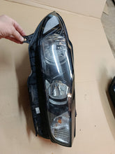 Load image into Gallery viewer, Frontscheinwerfer Jaguar Xe X760 GX73-13W029-HE Rechts Scheinwerfer Headlight SCH2084176388uw