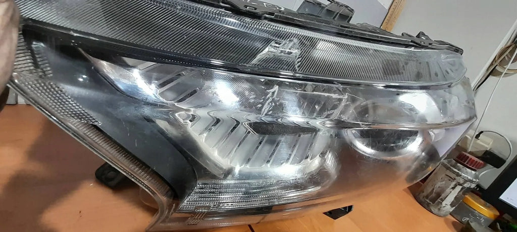 Frontscheinwerfer Ford Ranger MIA11524 Links Scheinwerfer Headlight