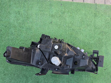 Laden Sie das Bild in den Galerie-Viewer, Frontscheinwerfer Mazda Cx5 KB8N51030 LED Rechts Scheinwerfer Headlight SCH7387581640ok
