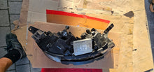 Load image into Gallery viewer, Frontscheinwerfer Kia Soul 92101-J2020 LED Links Scheinwerfer Headlight SCH8904820479cb