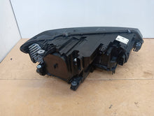 Laden Sie das Bild in den Galerie-Viewer, Frontscheinwerfer Audi Touran 5TB941081D LED Ein Stück (Rechts oder Links) SCH2455210475gv