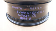 Laden Sie das Bild in den Galerie-Viewer, 1x Alufelge 17 Zoll 6.5&quot; 5x100 50ET Glanz 8535-8 Toyota Yaris Rim Wheel