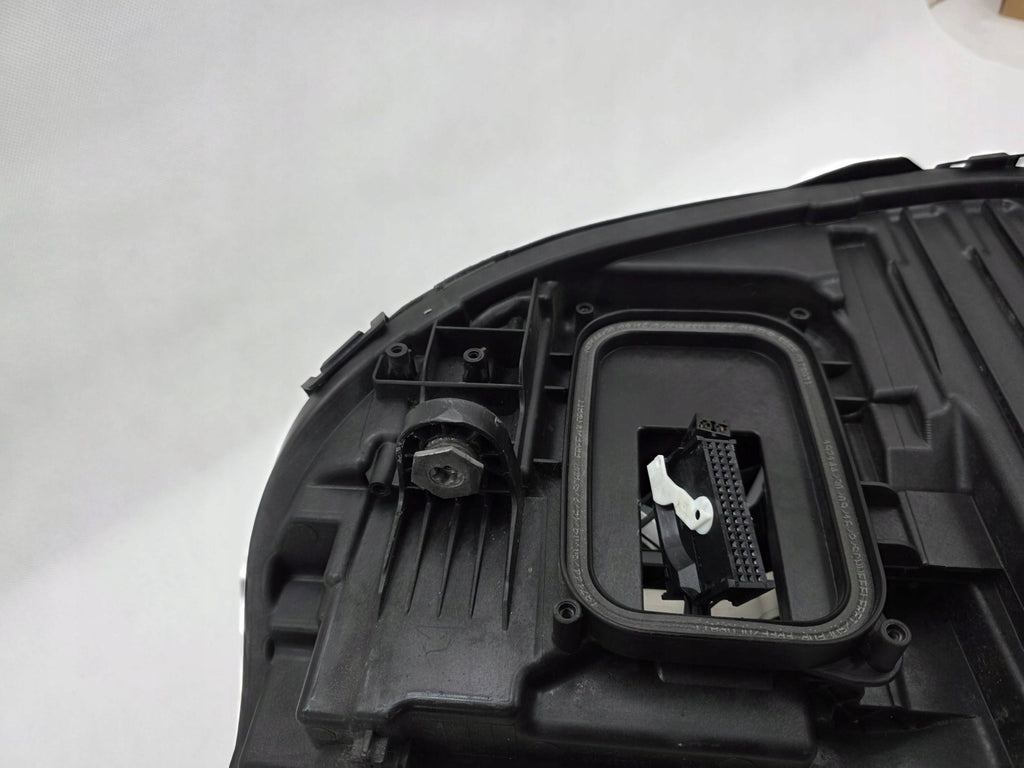 Frontscheinwerfer Mercedes-Benz W213 A2139064004 Rechts Scheinwerfer Headlight SCH9560833905kh