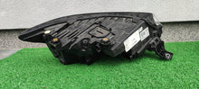 Load image into Gallery viewer, Frontscheinwerfer VW Transporter 7T1941035AE Links Scheinwerfer Headlight SCH7249116701cd