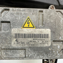Load image into Gallery viewer, Frontscheinwerfer Audi A4 1305236055 Xenon Rechts Scheinwerfer Headlight SCH2820337471lk
