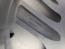 Laden Sie das Bild in den Galerie-Viewer, 1x Alufelge 17 Zoll 6.5&quot; 4x100 40ET 403001489R MA-DAR81 Renault Clio IV Captur I